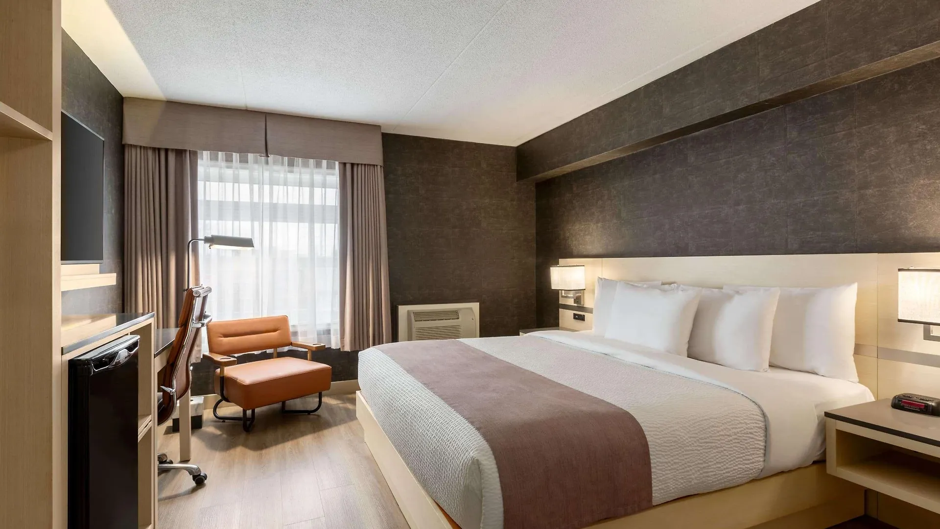 Hotel Days Inn By Wyndham Toronto West Mississauga